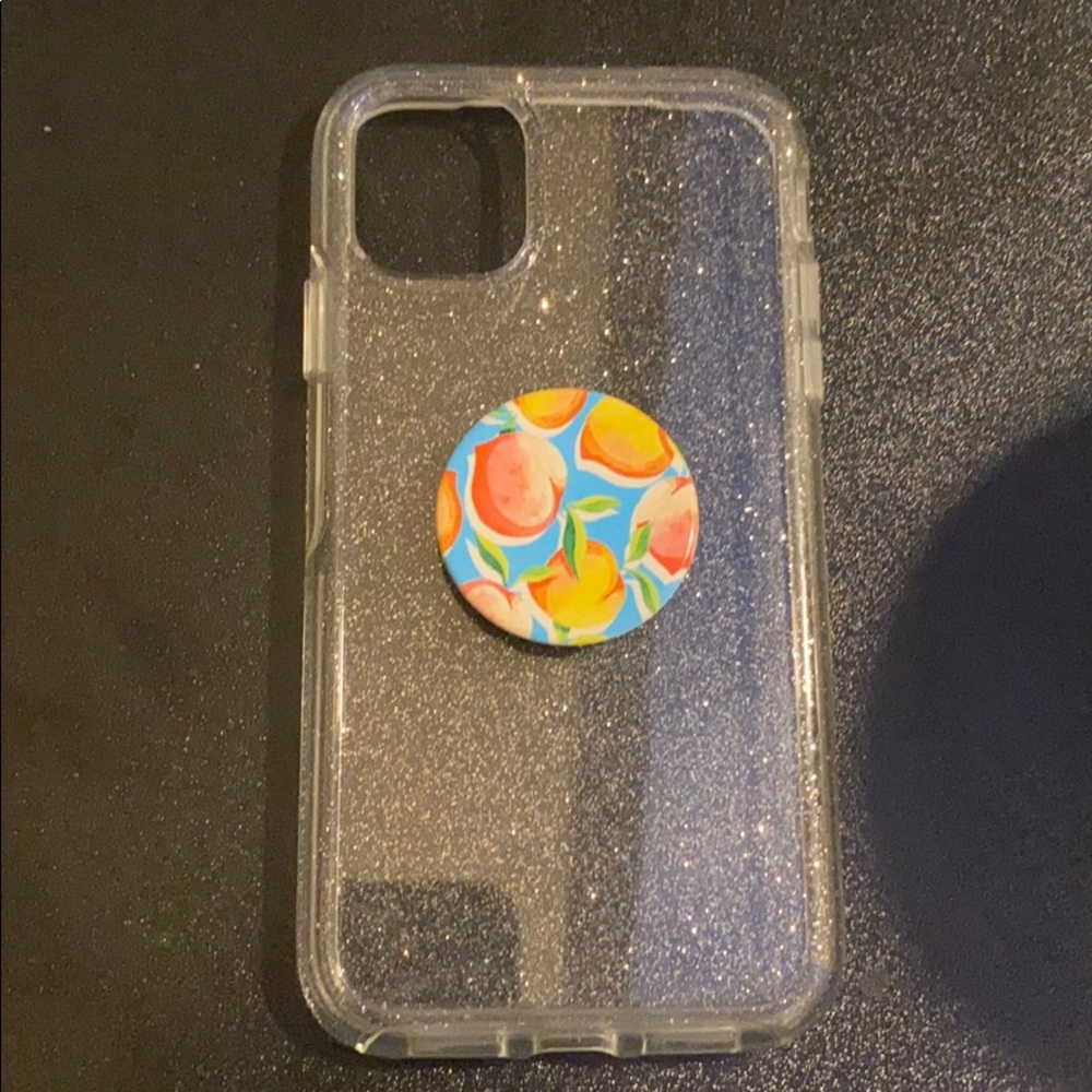 Otterbox iPhone 11 Case with PopSocket